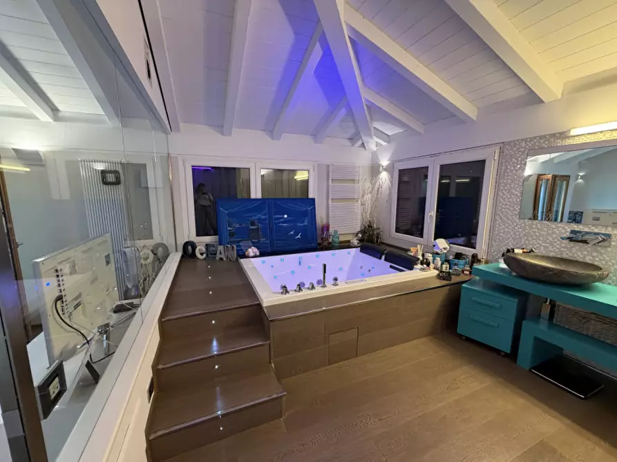 Immagine 36 di Appartamento in vendita  in Via Gobetti a Buccinasco