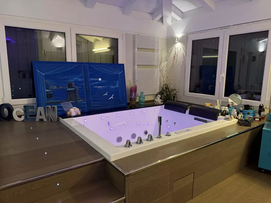 Immagine 37 di Appartamento in vendita  in Via Gobetti a Buccinasco