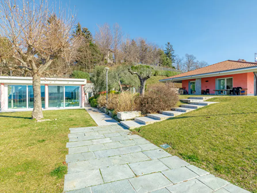 Immagine 4 di Villa in vendita  a Tavernerio