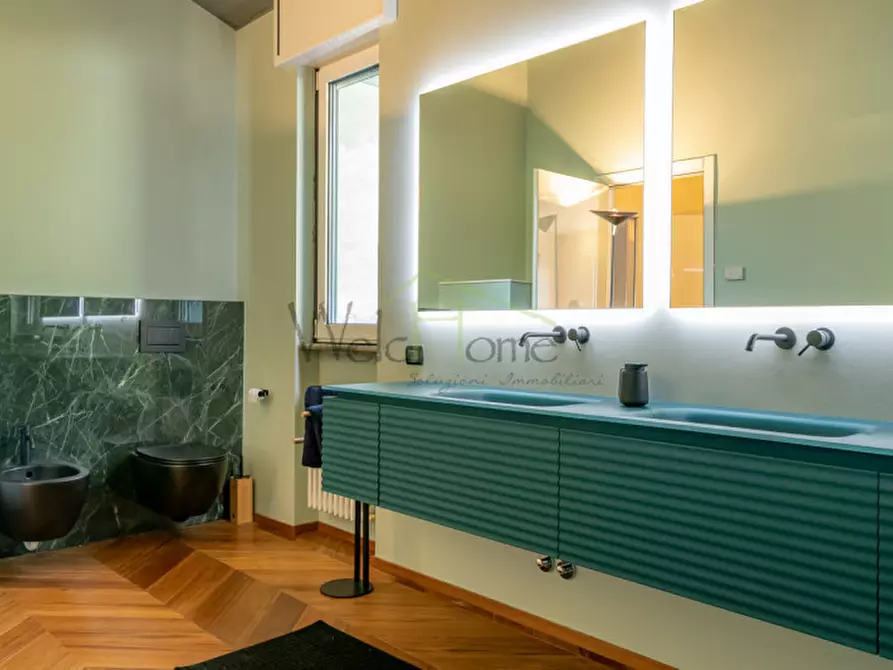 Immagine 23 di Villa in vendita  a Tavernerio