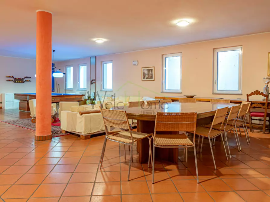 Immagine 29 di Villa in vendita  a Tavernerio