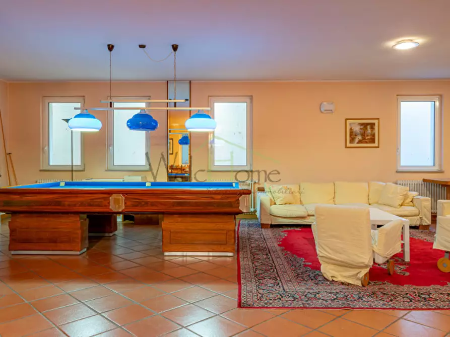 Immagine 31 di Villa in vendita  a Tavernerio