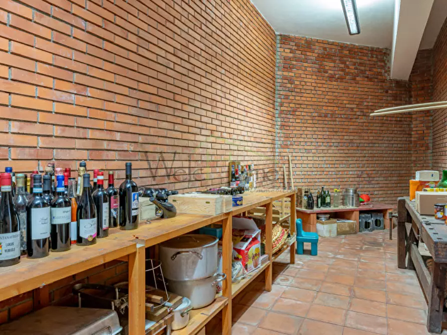 Immagine 34 di Villa in vendita  a Tavernerio