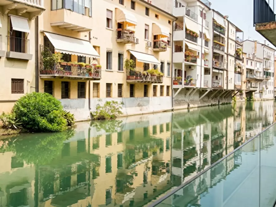 Immagine 6 di Loft/Open space in vendita  in Ponte Gregorio Barbarigo a Padova