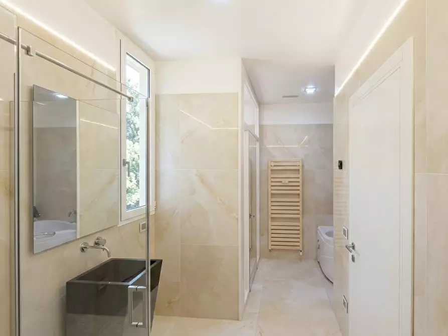 Immagine 19 di Loft/Open space in vendita  in Ponte Gregorio Barbarigo a Padova