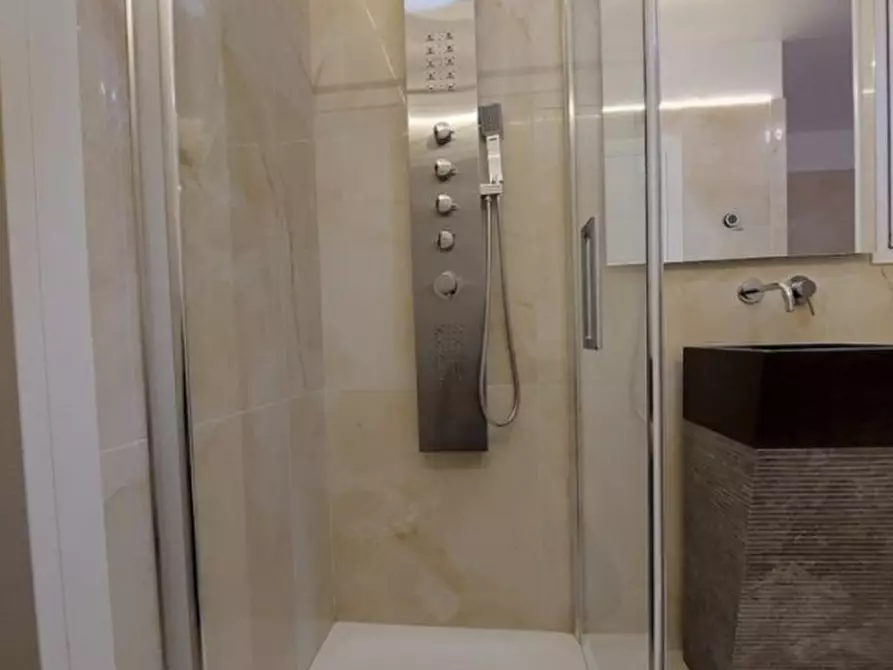 Immagine 20 di Loft/Open space in vendita  in Ponte Gregorio Barbarigo a Padova