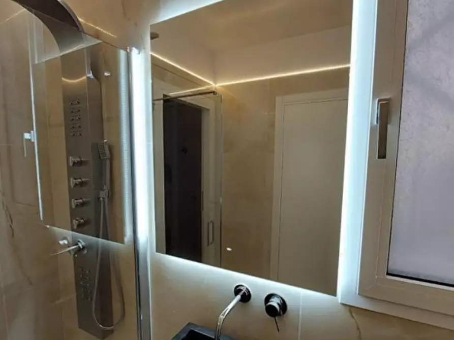 Immagine 21 di Loft/Open space in vendita  in Ponte Gregorio Barbarigo a Padova