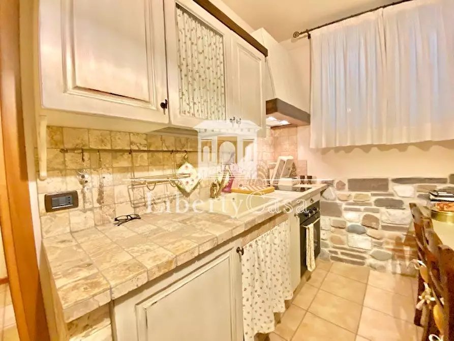 Immagine 23 di Villetta a schiera in vendita  in Via Boschette a San Felice Del Benaco