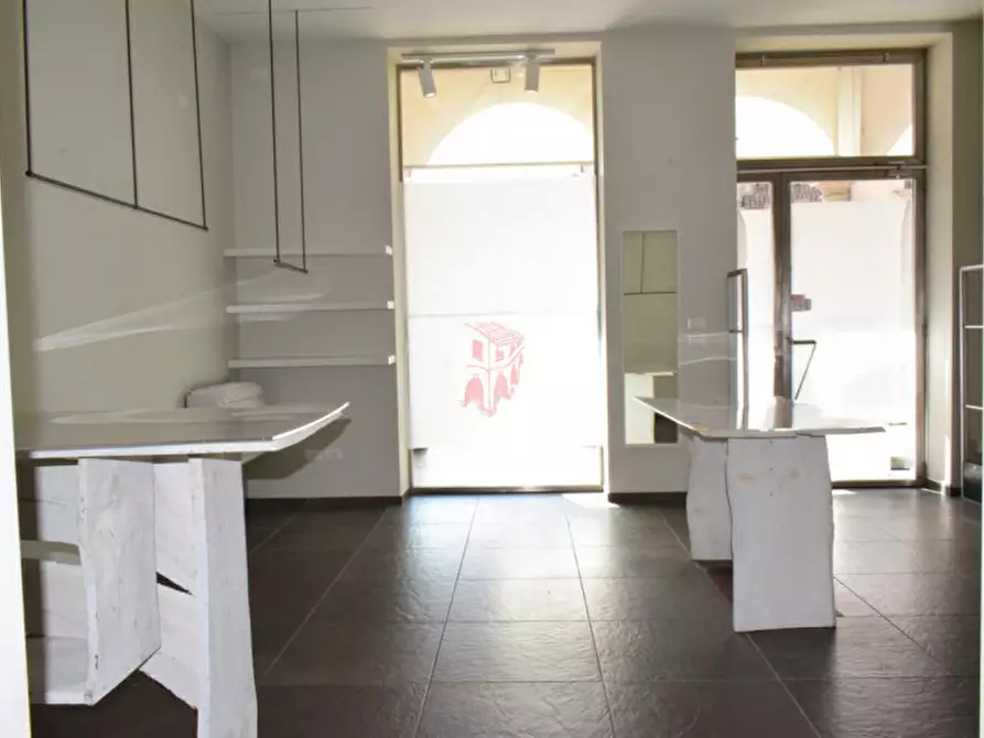 Immagine 11 di Negozio in affitto  in VIA ROMA 56 a Piove Di Sacco