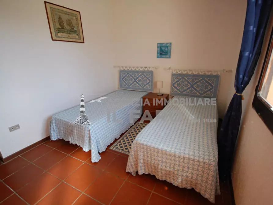 Immagine 6 di Villa in vendita  in Regione Gambino a La Maddalena