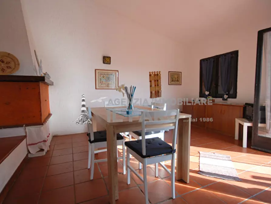 Immagine 9 di Villa in vendita  in Regione Gambino a La Maddalena