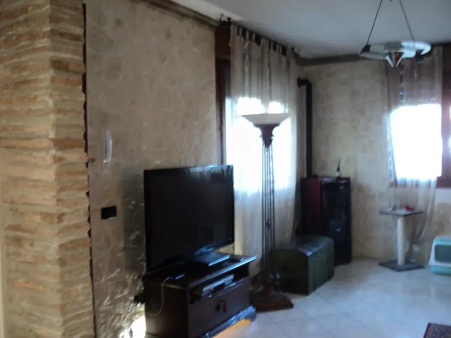 Immagine 11 di Casa bifamiliare in vendita  in VIA DON APPIANO GUIDI a Lagosanto