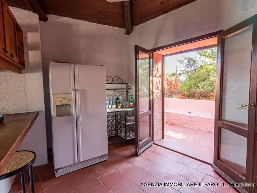 Immagine 21 di Villa in vendita  in Regione Gambino a La Maddalena