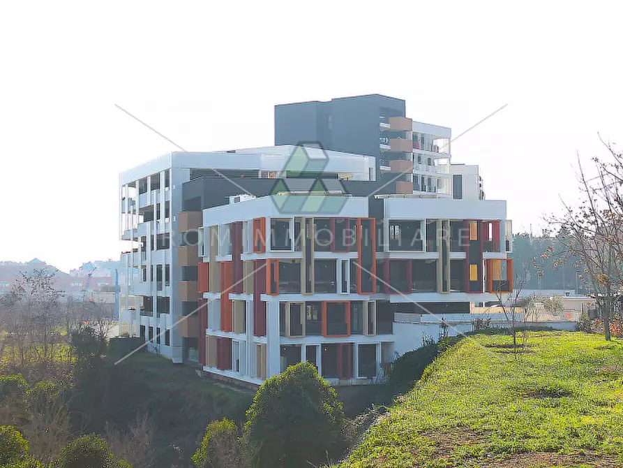 Immagine 1 di Appartamento in vendita  in Via Montegallo a Roma