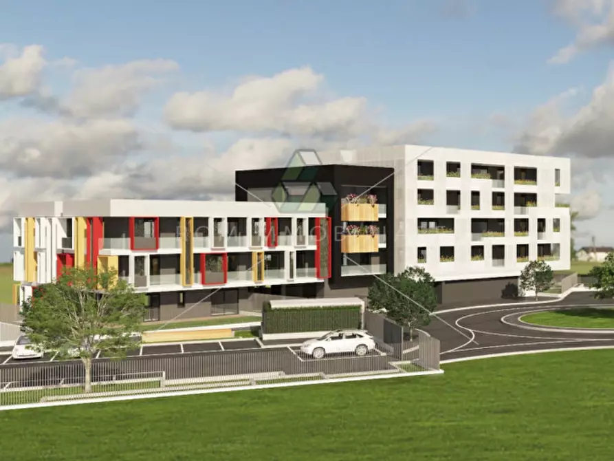 Immagine 1 di Appartamento in vendita  in Via Servigliano a Roma