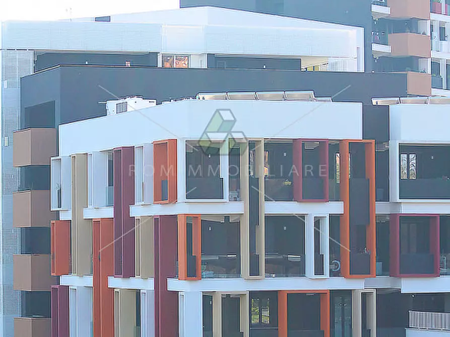 Immagine 5 di Appartamento in vendita  in Via Montegallo a Roma