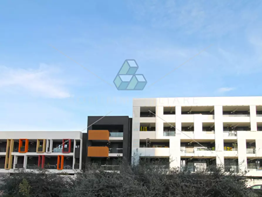 Immagine 6 di Appartamento in vendita  in Via Montegallo a Roma