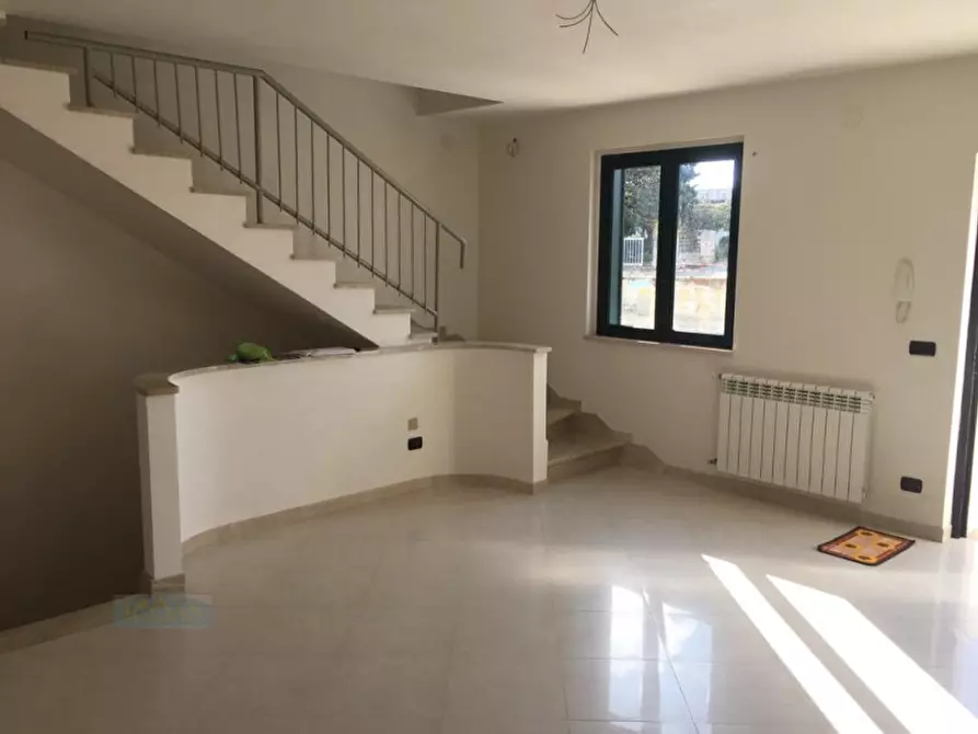 Immagine 2 di Villa in vendita  in Via Giuseppe Chirico a Ceglie Messapico