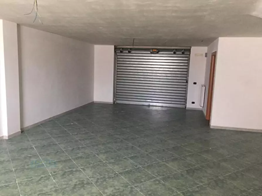 Immagine 13 di Villa in vendita  in Via Giuseppe Chirico a Ceglie Messapico