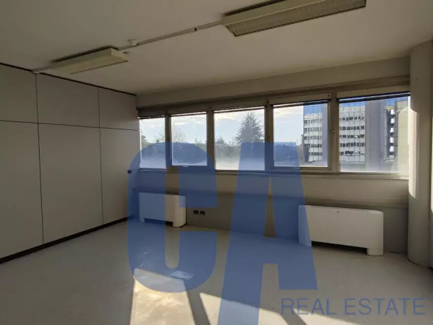 Immagine 13 di Palazzo in vendita  in VIA SICILIA a Monza