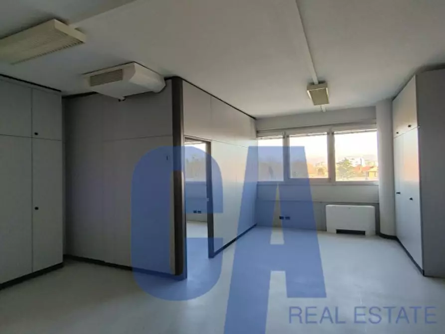 Immagine 18 di Ufficio in vendita  in VIA SICILIA a Monza