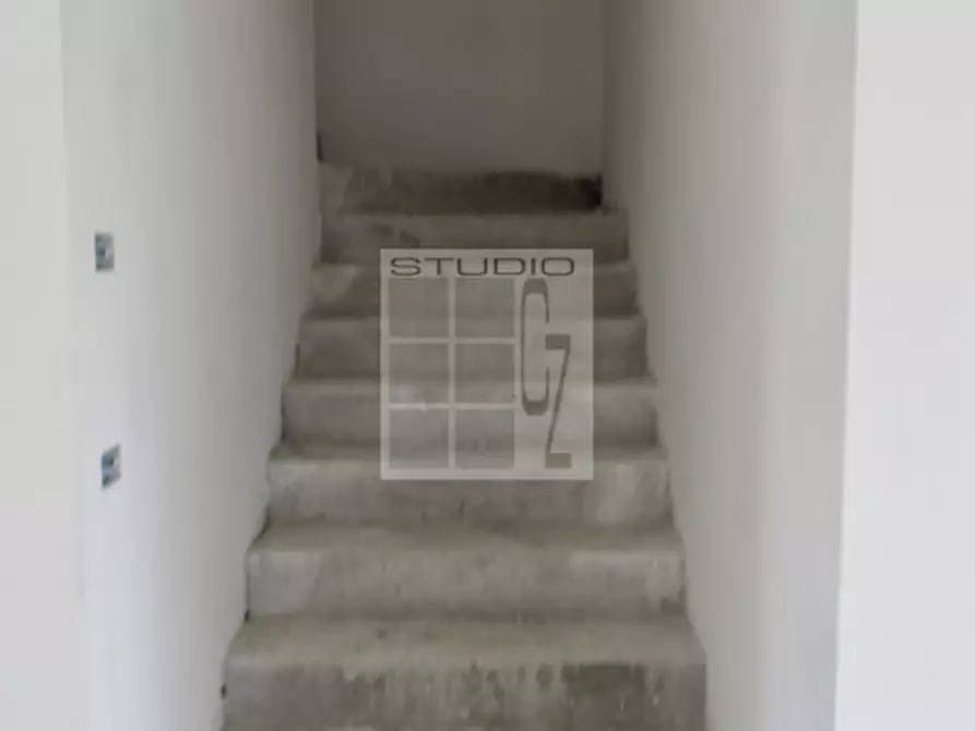 Immagine 5 di Casa bifamiliare in vendita  in via Verdi a Loreggia