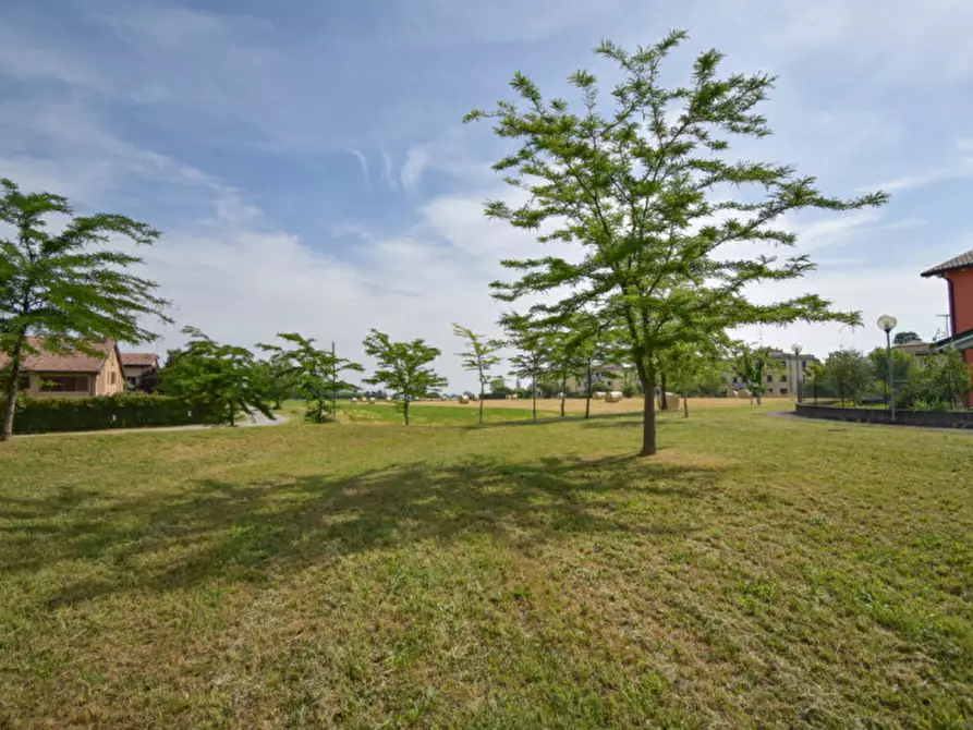 Immagine 10 di Terreno in vendita  a Parma