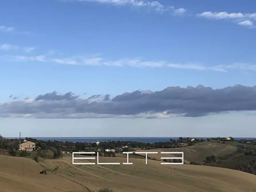 Immagine 1 di Casa indipendente in vendita  a Agugliano