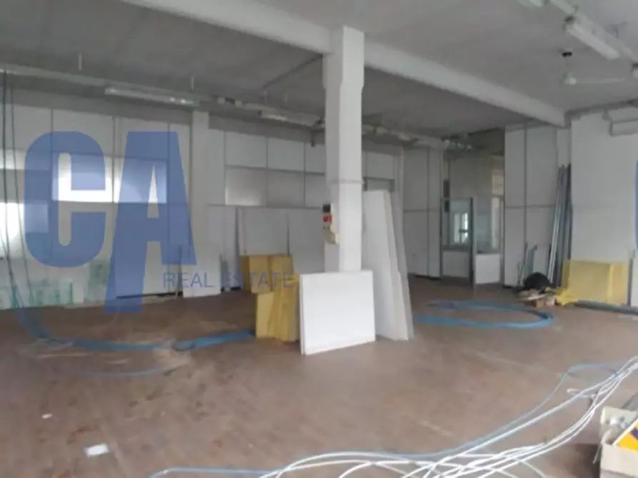 Immagine 18 di Laboratorio in affitto  in VIA ITALIA a Sesto San Giovanni