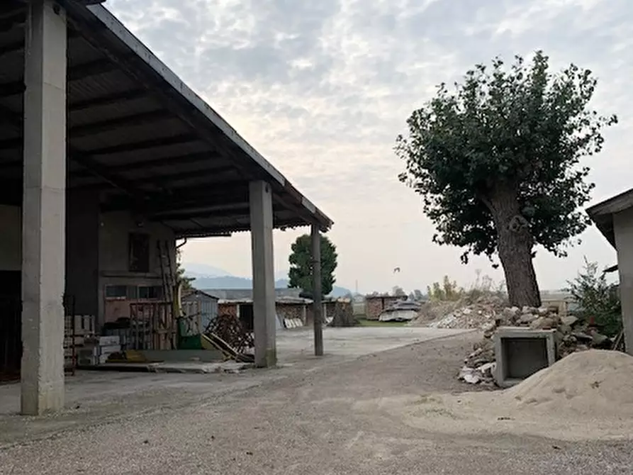 Immagine 8 di Capannone industriale in vendita  a Rovolon