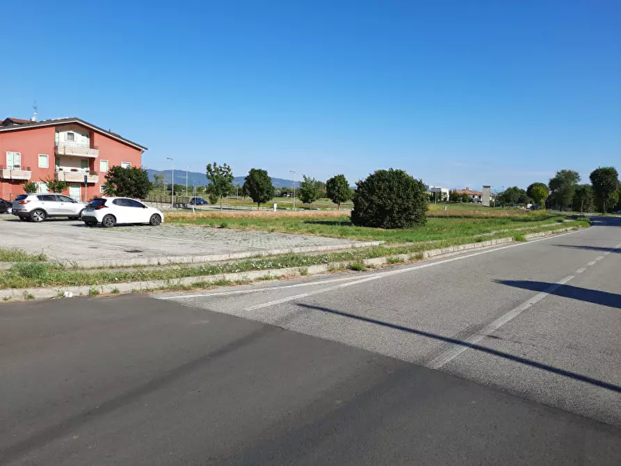 Immagine 5 di Terreno in vendita  in Via Largo Giotto a Rovolon