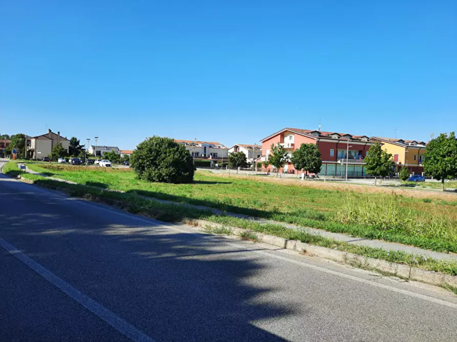 Immagine 8 di Terreno in vendita  in Via Largo Giotto a Rovolon