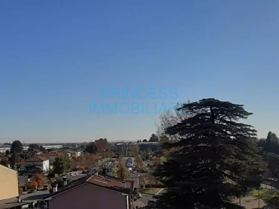 Immagine 1 di Appartamento in affitto  a Schio