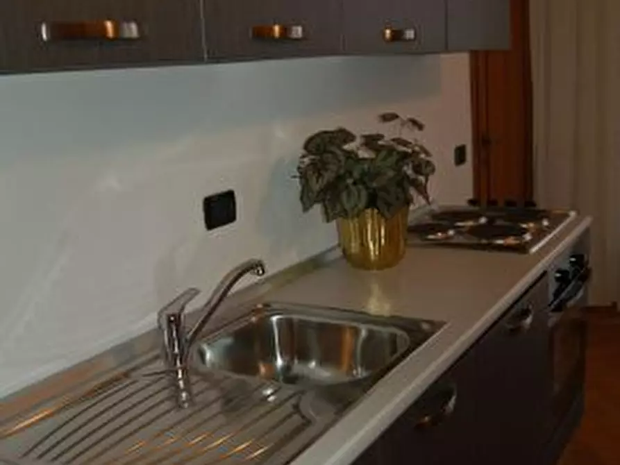 Immagine 4 di Appartamento in affitto  in VIA VILLA DEMIDOFF a Firenze