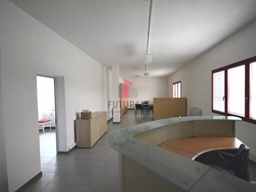 Immagine 4 di Ufficio in affitto  in via degli alpini a Torri Di Quartesolo