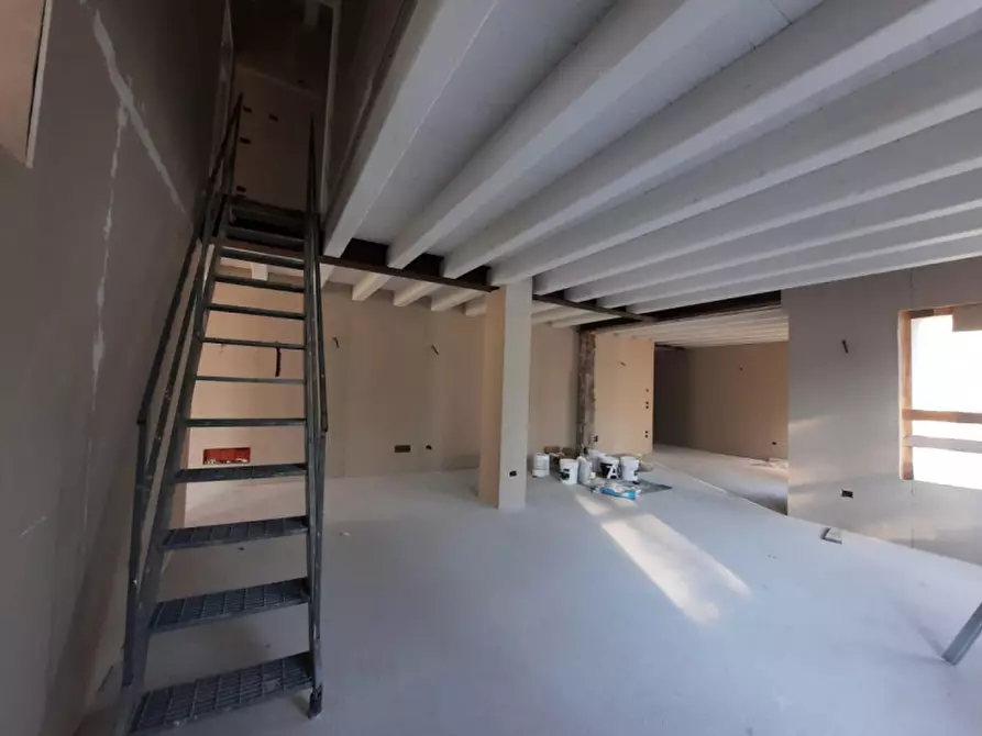 Immagine 12 di Appartamento in vendita  in VIA BASTIA FUORI, MIRANO a Mirano