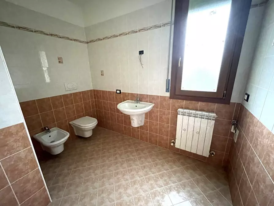 Immagine 7 di Villetta a schiera in vendita  in Via Vecchia  Romea a Chioggia