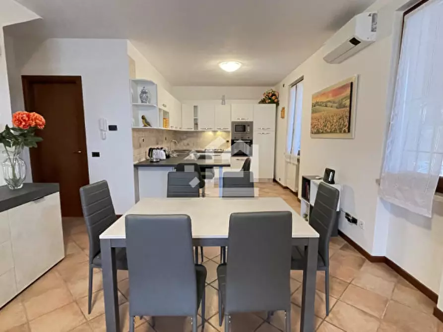 Immagine 6 di Villetta a schiera in affitto  in via castellana a Soiano Del Lago