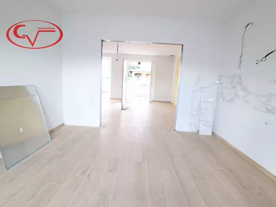 Immagine 10 di Villetta a schiera in vendita  in VIA TRIESTE a Bucine