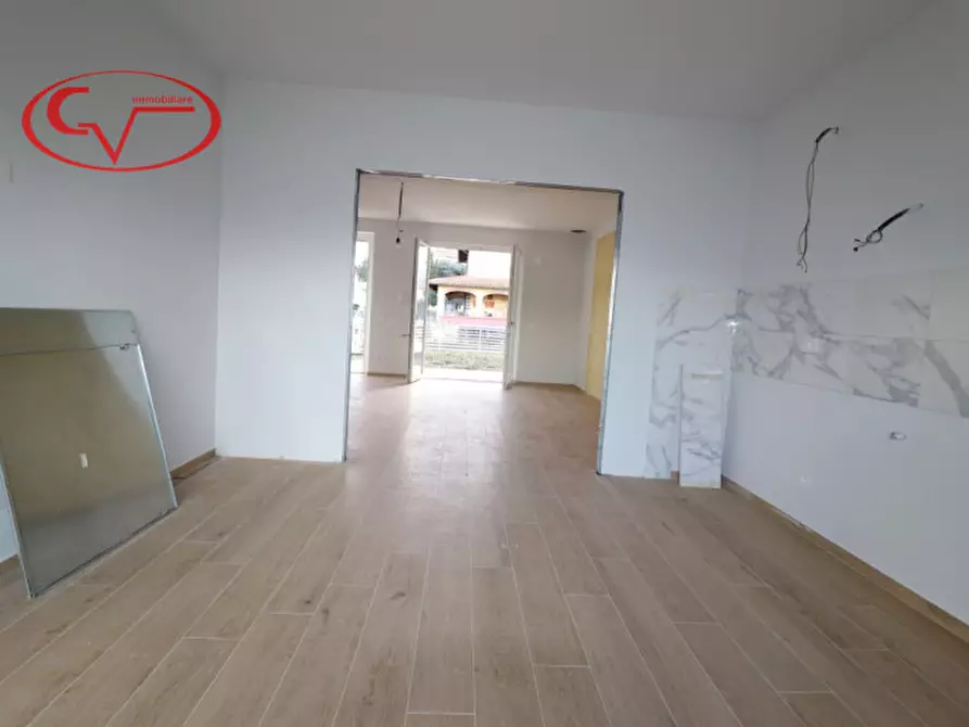 Immagine 13 di Villetta a schiera in vendita  in VIA TRIESTE a Bucine