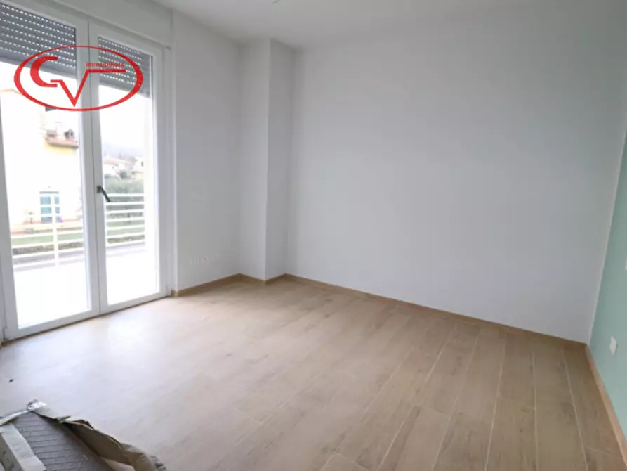 Immagine 37 di Villetta a schiera in vendita  in VIA TRIESTE a Bucine