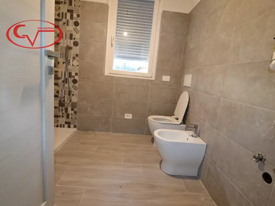 Immagine 38 di Villetta a schiera in vendita  in VIA TRIESTE a Bucine