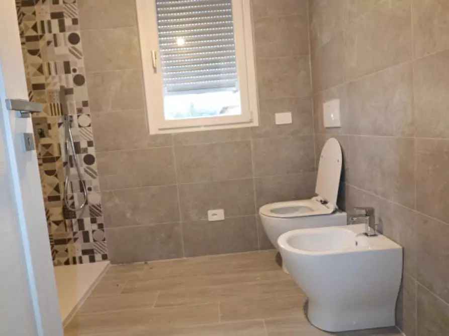 Immagine 39 di Villetta a schiera in vendita  in VIA TRIESTE a Bucine