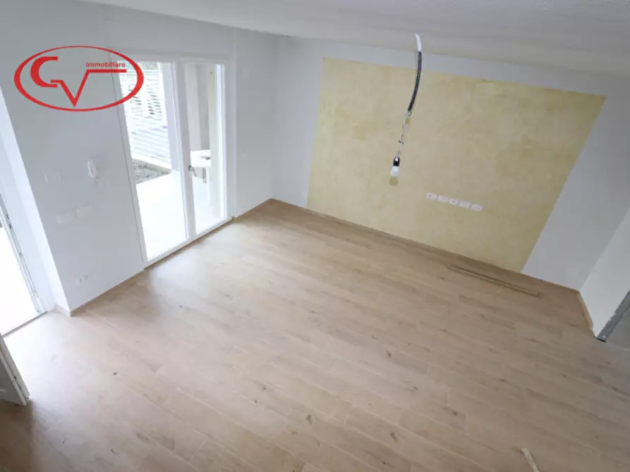 Immagine 44 di Villetta a schiera in vendita  in VIA TRIESTE a Bucine