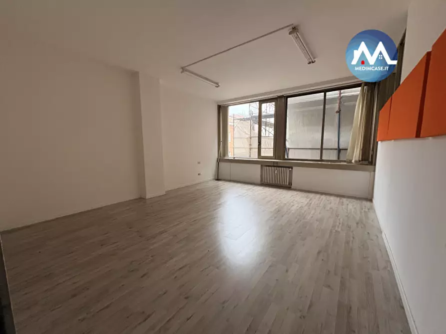 Immagine 6 di Ufficio in affitto  in via largo Mamiani a Pesaro