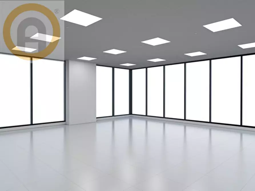 Immagine 4 di Negozio in affitto  a Bassano Del Grappa