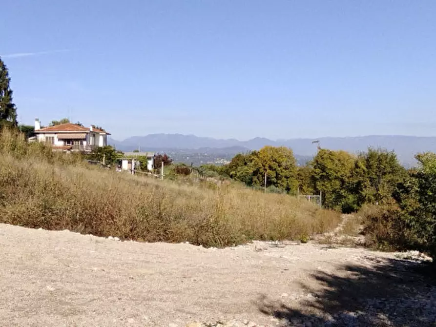 Immagine 4 di Terreno in vendita  in via cazzale a Arcugnano