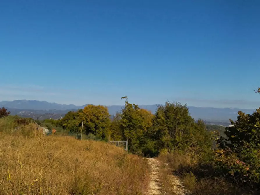 Immagine 7 di Terreno in vendita  in via cazzale a Arcugnano