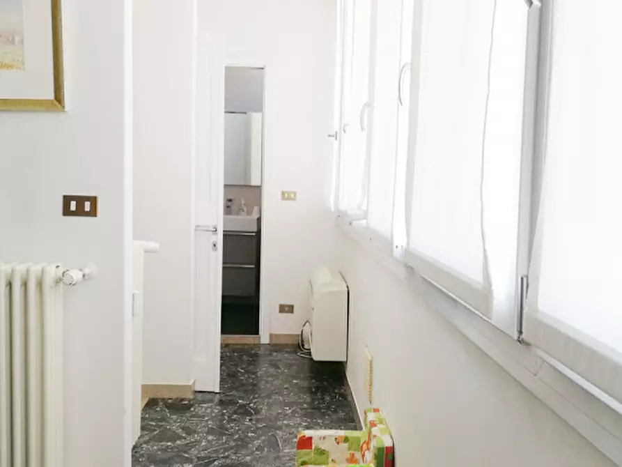 Immagine 9 di Appartamento in vendita  a Rovigo