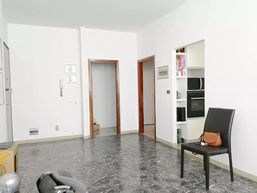 Immagine 10 di Appartamento in vendita  a Rovigo